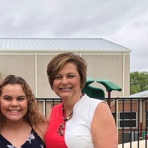 Meet your Posher, Kelli